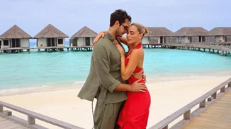 Κόνι Μεταξά | Η ερωτική εξομολόγηση στον σύζυγό της, Μάριο Καπότση "Για να σε περιγράψω πρέπει να ζωγραφίσω έναν πρίγκιπα της Disney"