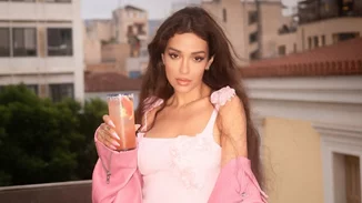 Ελένη Φουρέιρα | "Δε γίνεται να μη σκέφτομαι μήπως αργότερα κάνουν bullying στο σχολείο στον γιο μου"