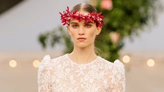 Chanel Haute Couture SS21 | Ένα beauty look όνειρο για κάθε αθεράπευτα ρομαντικό