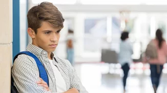 Ανήλικη παραβατικότητα | Πώς εκφράζεται σήμερα το κοινωνικό φαινόμενο, τι προτείνουν οι ειδικοί