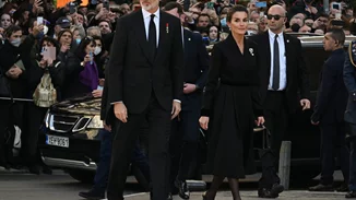 Βασίλισσα Letizia | Η στιγμή που ζήτησε από τον βασιλιά Felipe να σωπάσει (βίντεο)