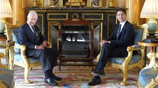 Βασιλιάς Κάρολος -Καμίλα Πάρκερ | Υποδέχτηκαν στο Buckingham τους παγκόσμιους ηγέτες πριν την κηδεία της Ελισάβετ