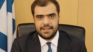 Tι συνδέει τον Παύλο Μαρινάκη και το "Κωνσταντίνου και Ελένης"; Δείτε το video