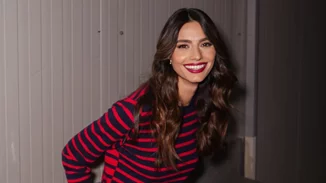 Η Ηλιάνα Παπαγεωργίου φόρεσε την πιο σύγχρονη εκδοχή της αγαπημένης μπλούζας των Γαλλίδων