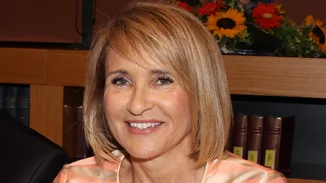 Σε Χριστουγεννιάτικο mood η Μάρα Ζαχαρέα - Ξεκίνησε τον στολισμό στο σπίτι της