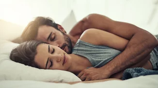 Ροχαλητό και άπνοιες | Πώς καταστρέφουν τον ύπνο (και τις νύχτες) των συντρόφων