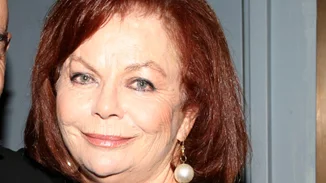 Νόρα Κατσέλη | Εξιτήριο από το νοσοκομείο μετά τη σοβαρή περιπέτεια της υγείας της