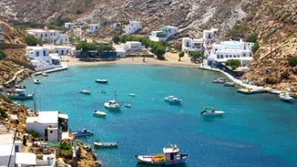 Κορυφαίος ελληνικός γαστρονομικός προορισμός η Σίφνος, σύμφωνα με το Conde Nast Traveler και το National Geographic