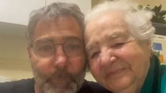 Θοδωρής Αθερίδης | Ρίγη συγκίνησης προκαλεί το βίντεο του - Έφυγε από τη ζωή η μητέρα του