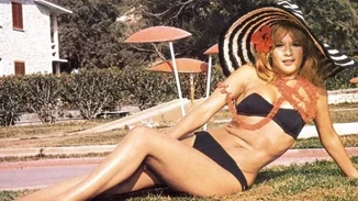 Αλίκη Βουγιουκλάκη | Το μοναδικό γεύμα που έτρωγε έξω για να διατηρεί τη σιλουέτα της