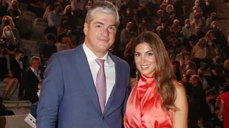 Σταματίνα Τσιμτσιλή | Η φωτογραφία από τον γάμο της με τον Θέμη Σοφό για την επέτειό τους