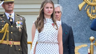 Πριγκίπισσα Leonor | Το πρώτο πορτρέτο της με στρατιωτική στολή και οι αντιδράσεις