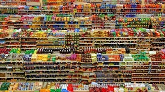 Απειλή για τη δημόσια υγεία η παγκόσμια αύξηση στην κατανάλωση υπερεπεξεργασμένων τροφίμων