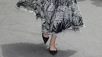 True Classics | 12 ζευγάρια μπαλαρίνες που θα φοράτε κάθε Φθινόπωρο