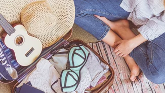 Τα mini προϊόντα ομορφιάς που χωρούν ακόμα και στην πιο ασφυκτικά γεμάτη βαλίτσα