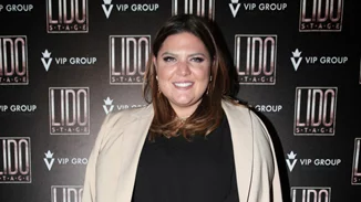 Δανάη Μπάρκα | Το συγκινητικό βίντεο με τη γιαγιά της "Σε είδα,γι αυτό κλαίω"