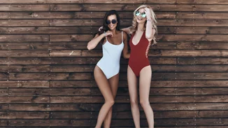 Δεν ξέρεις τι μαγιό να φορέσεις; Αυτές είναι οι 4 πιο δυνατές τάσεις φέτος