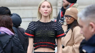 Η εμφάνιση της Μαρίας - Ολυμπίας Γλύξμπουργκ στο show του οίκου Louis Vuitton