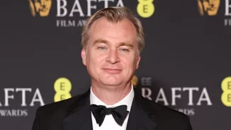 Ο Christopher Nolan ευχαρίστησε όσους αγωνίστηκαν για τον πυρηνικό αφοπλισμό