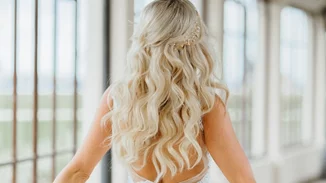 Bride to be | 3 πανεύκολα νυφικά χτενίσματα που μπορείς να κάνεις ακόμα και μόνη σου