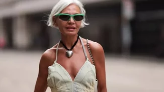 Καλοκαίρι 2025 | Τα μαγιό που ξεχωρίζουν φέτος οι γυναίκες άνω των 50