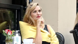 Στο κομμωτήριο η Θεοφανία Παπαθωμά | Η μεγάλη αλλαγή στα μαλλιά της για τον νέο της ρόλο