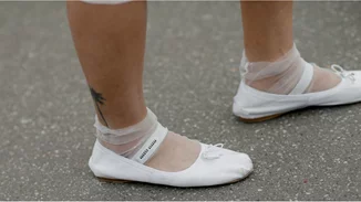 Τα παπούτσια που μπoρείς να φορέσεις αν πιστεύεις ότι δεν σου ταιριάζουν οι μπαλαρίνες