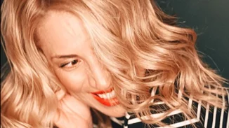 Μαρία Ηλιάκη | Οι λιγούρες της εγκυμονούσας και το γεύμα στο χιόνι (vid)