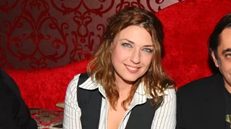 Η Φαίη Κοκκινοπούλου "καρφώνει" τον Σερβετάλη | Καλοπληρωμένος και ο μόνος ανεμβολίαστος...