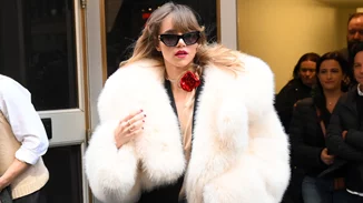 Το Mob wife look απειλεί σοβαρά το trend της "ήσυχης πολυτέλειας"