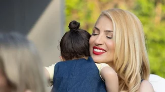 Μαρία Ηλιάκη | Η κόρη της, Κατερίνα είναι η μεγαλύτερη fan του Μίλτου Τεντόγλου - Το αστείο βίντεο που δημοσίευσε