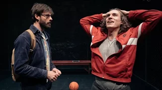 Όλες οι θεατρικές παραστάσεις που συνεχίζουν ακάθεκτες μετά το Πάσχα