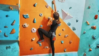 Η Αθήνα σκαρφαλώνει | Τα climbing gyms και οι αναρριχητικές πίστες της πόλης
