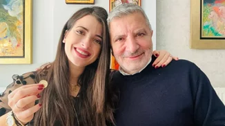 Γιώργος Πατούλης - Νάνσυ Κοίλου | Η selfie με το νεογέννητο μέσα από το μαιευτήριο