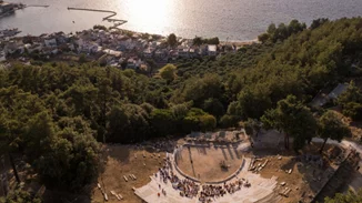 Η πρώτη παράσταση μετά από 14 χρόνια στο αρχαίο θέατρο Θάσου