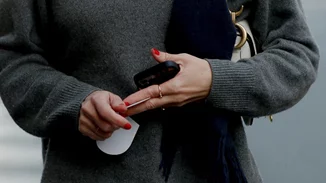 5 (πολύ) οικονομικές κρέμες χεριών που θα σε "σώσουν" τώρα το χειμώνα