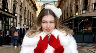 Η Κλέλια Ανδριολάτου στόλισε και στην κορυφή έχει το πιο "girly" στολίδι