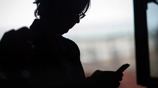 Απάτες υψηλής τεχνολογίας | Πώς οι εγκληματίες ξεγελούν ανυποψίαστους πολίτες