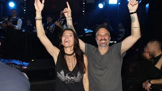 Θανάσης Πανουργιάς | Σε ποια πίστα της νυχτερινής Αθήνας διασκέδασε ο πρώην σύζυγος της Σοφίας Καρβέλα;