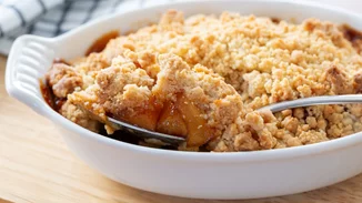 Γκρανόλα "crumble μήλου"| Συνταγή για το πιο τραγανό topping για το γιαούρτι σου