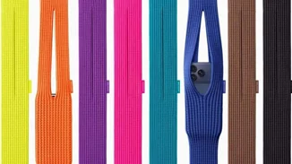 H Apple παρουσίασε μια κομμένη κάλτσα ως θήκη για iPhone-δε φαντάζεστε πόσο τη χρεώνει