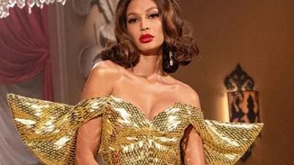 Moschino AW'21| Επανέφερε το Old Hollywood Glam στο μακιγιάζ