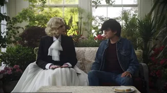 Peter Strickland, τι κοινό έχουν ο Σάκης Ρουβάς και ο Μάκης Παπαδημητρίου;