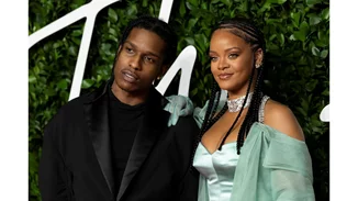Ο A$AP Rocky επιβεβαίωσε ότι είναι ζευγάρι με τη Rihanna