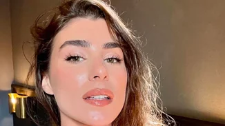 Χρύσα Μιχαλοπούλου | Για bowling με τις φίλες της