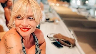 Για lunch η Ελεωνόρα Ζουγανέλη | Η αλλαγή στο μακιγιάζ της που της χαρίζει περισσότερη φρεσκάδα