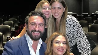 Το Σόι Σου | Βάσω Λασκαράκη και Μελέτης Ηλίας backstage μαζί με τις κόρες τους
