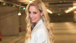 Δούκισσα Νομικού | Κι όμως, μετά από δύο εγκυμοσύνες, έχει αυτούς τους κοιλιακούς