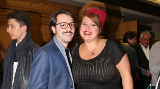 Η Αντιγόνη Πάντα Χάρβα φωτογραφίζει την ουλή από την υστερεκτομή και στέλνει ηχηρό μήνυμα σε όλες τις γυναίκες