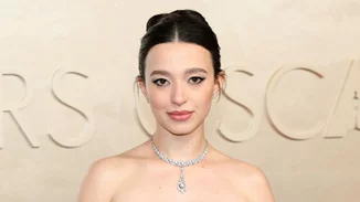 Mikey Madison | Ποια είναι η 25χρονη πρωταγωνίστρια του Anora που "έκλεψε" το Όσκαρ από τη Demi Moore